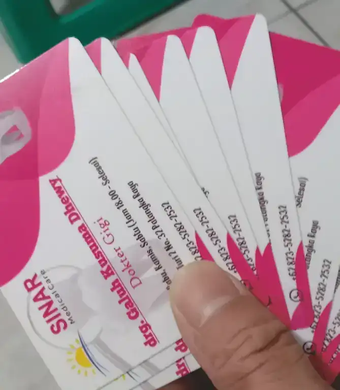 Cetak Kartu Nama Profesional