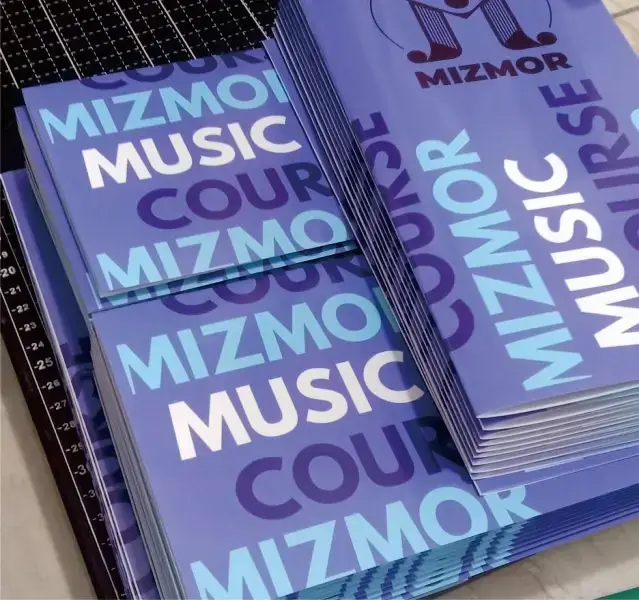 Cetak Leaflet dan Brosur Lipat